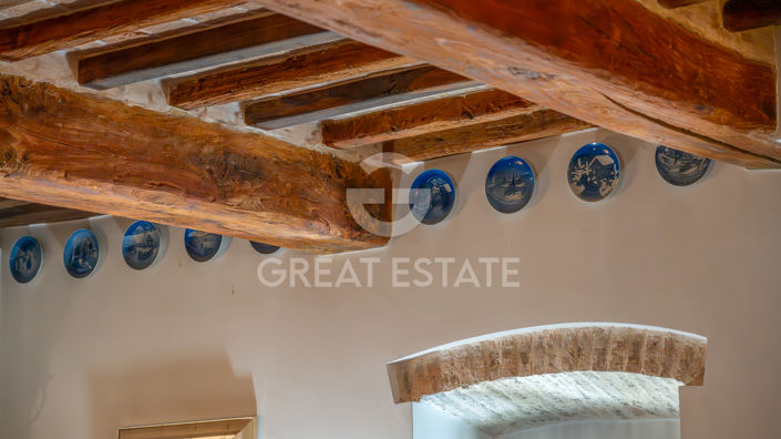 Image No.35-9 Bed Villa for sale