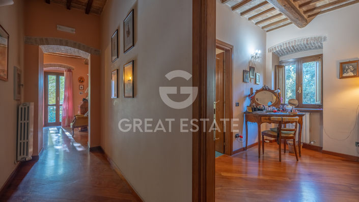 Image No.37-9 Bed Villa for sale