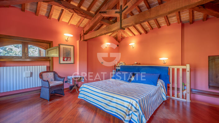 Image No.41-9 Bed Villa for sale