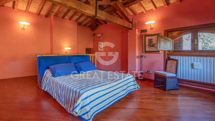 Image No.43-9 Bed Villa for sale