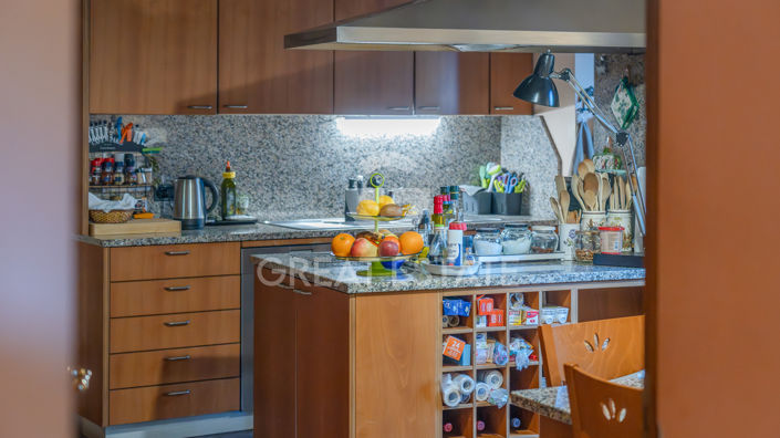 Image No.48-9 Bed Villa for sale