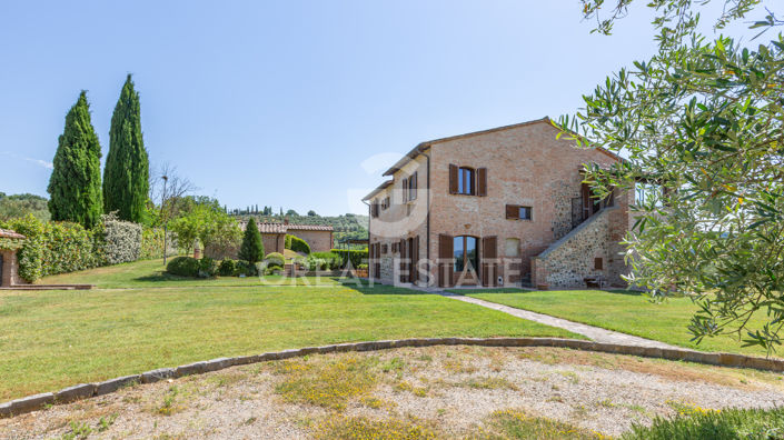 Image No.19-7 Bed Country House for sale