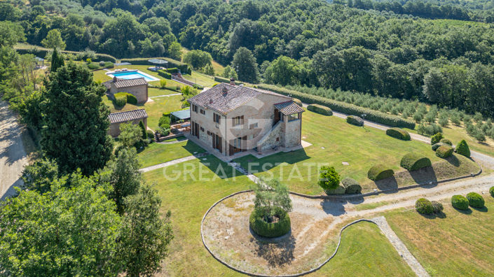 Image No.24-7 Bed Country House for sale