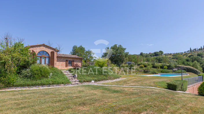 Image No.60-7 Bed Country House for sale