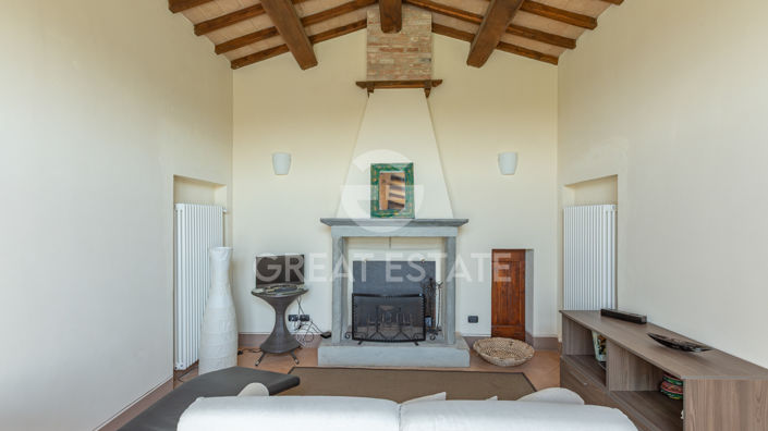 Image No.61-7 Bed Country House for sale