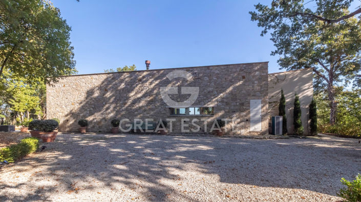 Image No.16-2 Bed Country House for sale