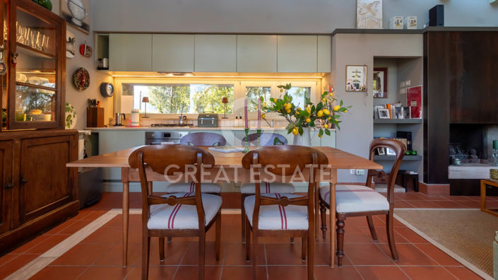 Image No.27-2 Bed Country House for sale