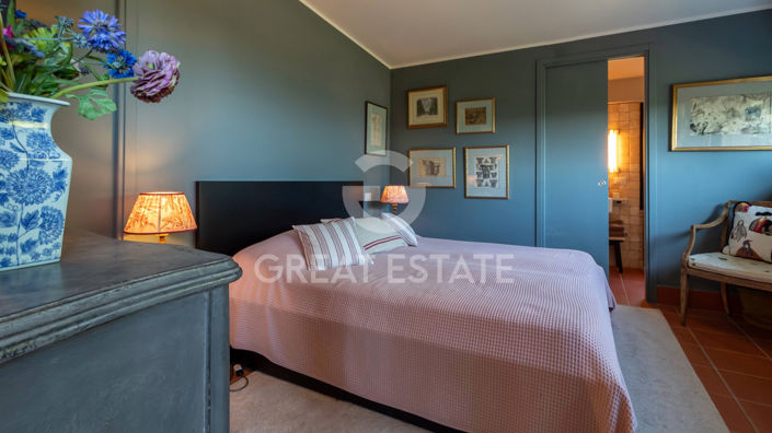 Image No.36-2 Bed Country House for sale