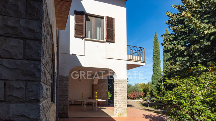 Image No.13-4 Bed Villa for sale