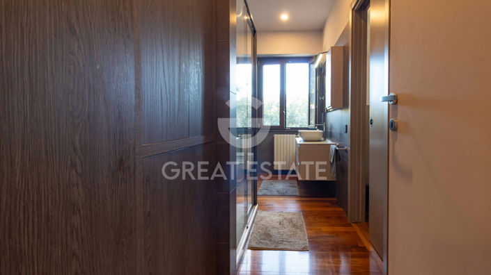 Image No.33-4 Bed Villa for sale