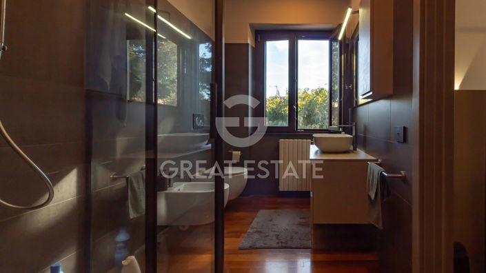 Image No.35-4 Bed Villa for sale