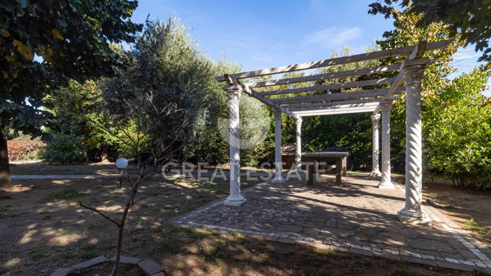 Image No.9-4 Bed Villa for sale