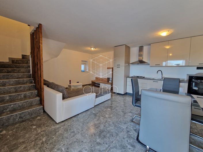 Image No.5-3 Bed House for sale