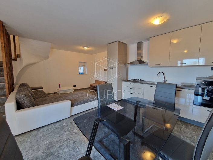 Image No.6-3 Bed House for sale