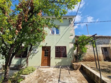 1 - Svetvincenat, House