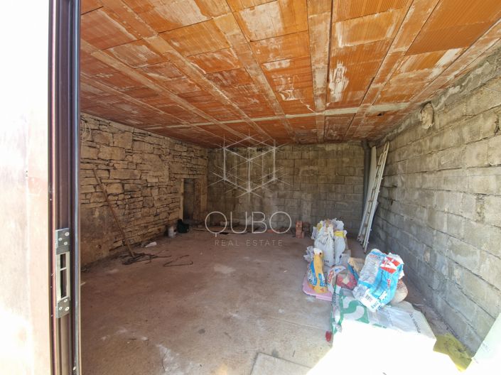 Image No.24-House for sale