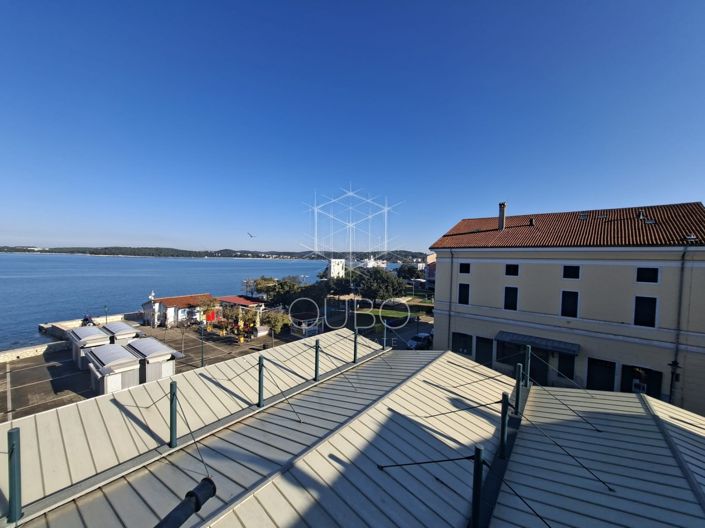 Image No.2-Appartement de 2 chambres à vendre à Rovinj