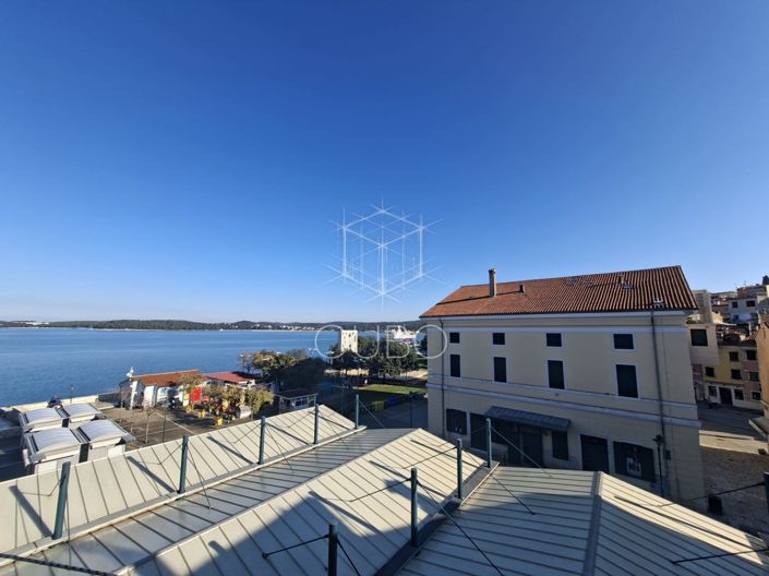 Image No.3-Appartement de 2 chambres à vendre à Rovinj