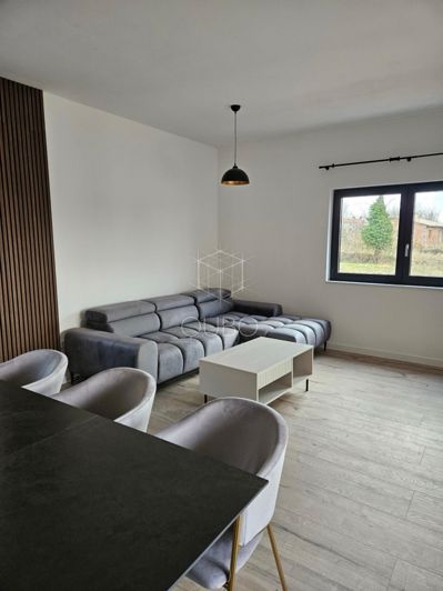 Image No.3-2 Bed House for sale