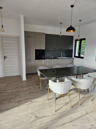 Image No.4-2 Bed House for sale