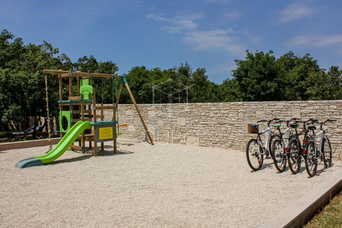 Image No.30-Maison de 4 chambres à vendre à Svetvincenat