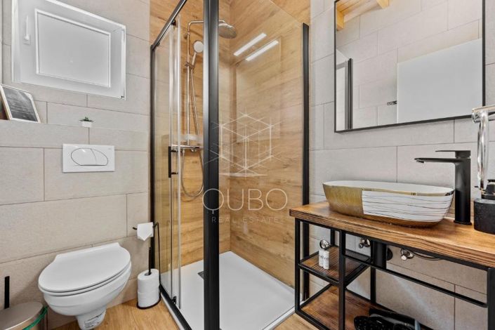 Image No.24-3 Bed House for sale