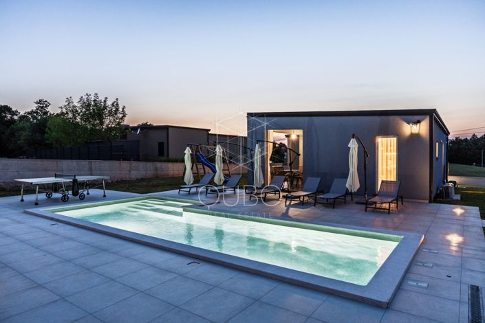 Image No.27-3 Bed House for sale