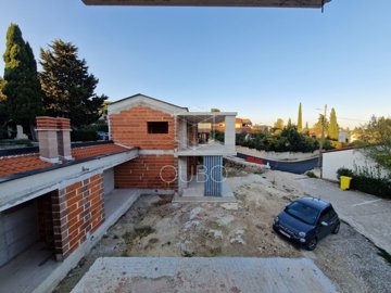 1 - Premantura, House