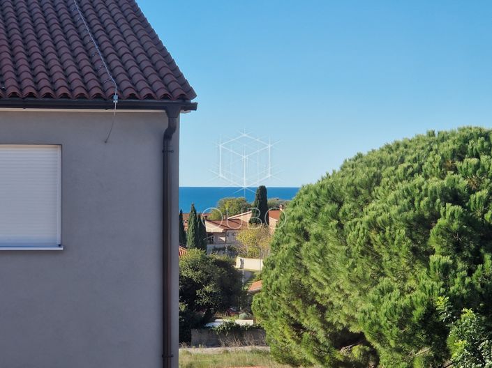 Image No.20-2 Bed Apartment for sale