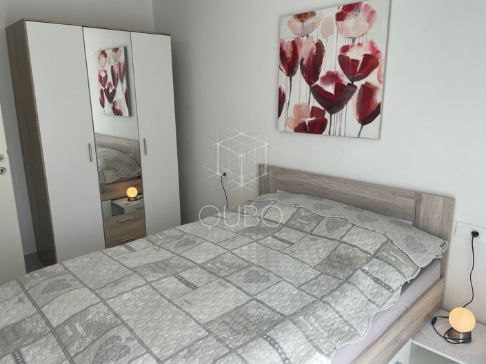 Image No.11-6 Bed House for sale