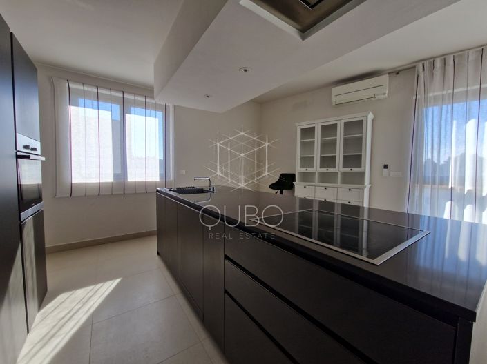 Image No.14-4 Bed Apartment for sale