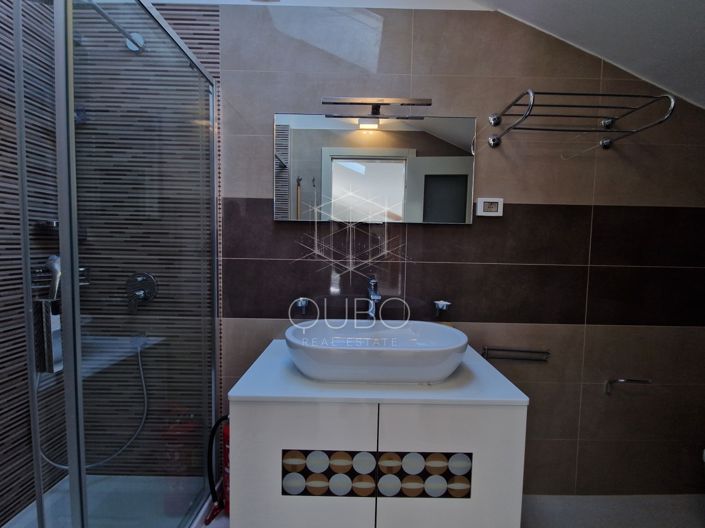 Image No.25-4 Bed Apartment for sale