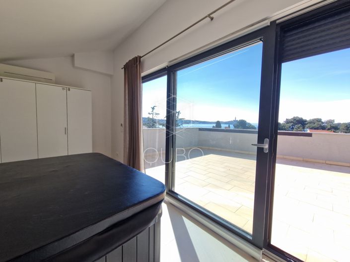 Image No.4-4 Bed Apartment for sale