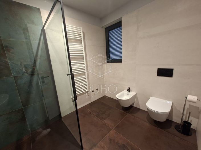 Image No.24-2 Bed Apartment for sale