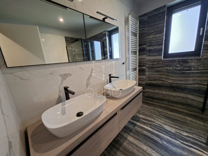 Image No.26-2 Bed Apartment for sale