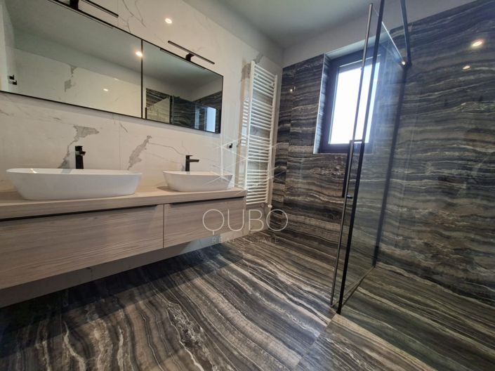 Image No.28-2 Bed Apartment for sale