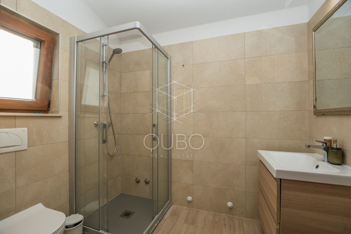 Image No.25-Commercial for sale