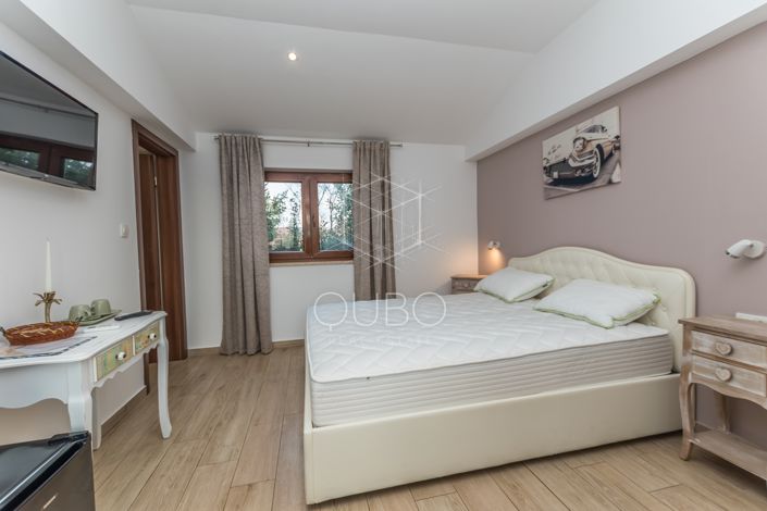 Image No.29-Commercial for sale