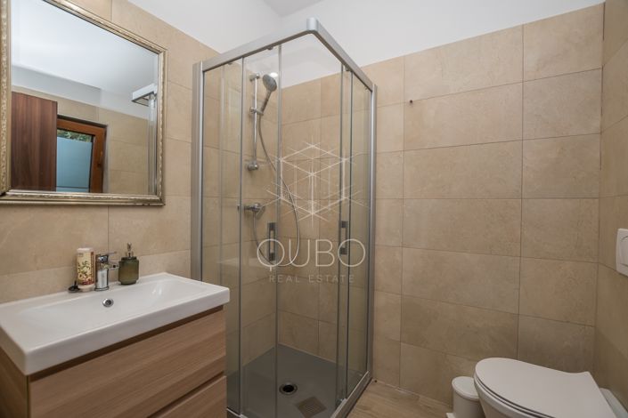 Image No.30-Commercial for sale