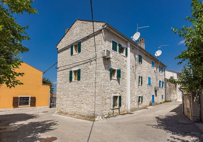 Image No.11-Maison de 5 chambres à vendre à Kanfanar