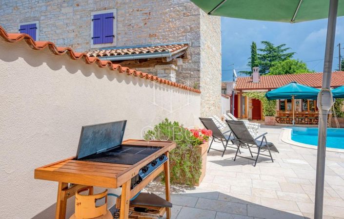 Image No.4-Maison de 5 chambres à vendre à Kanfanar