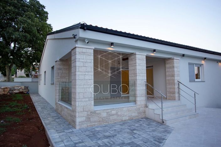 Image No.20-Maison de 4 chambres à vendre à Rovinj