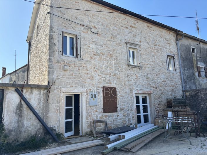 Image No.3-Maison de 4 chambres à vendre à Rovinj