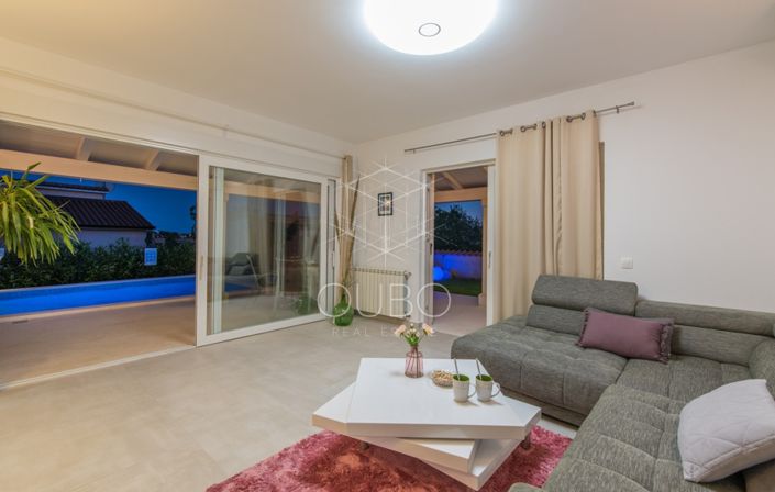 Image No.28-3 Bed House for sale