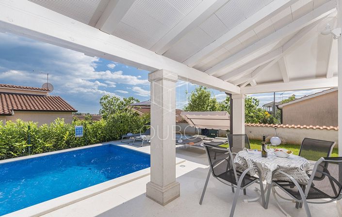 Image No.3-3 Bed House for sale