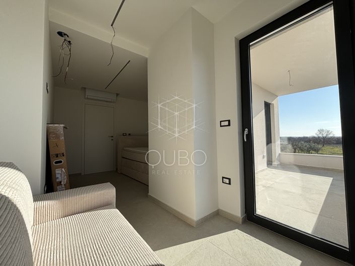 Image No.16-3 Bed House for sale