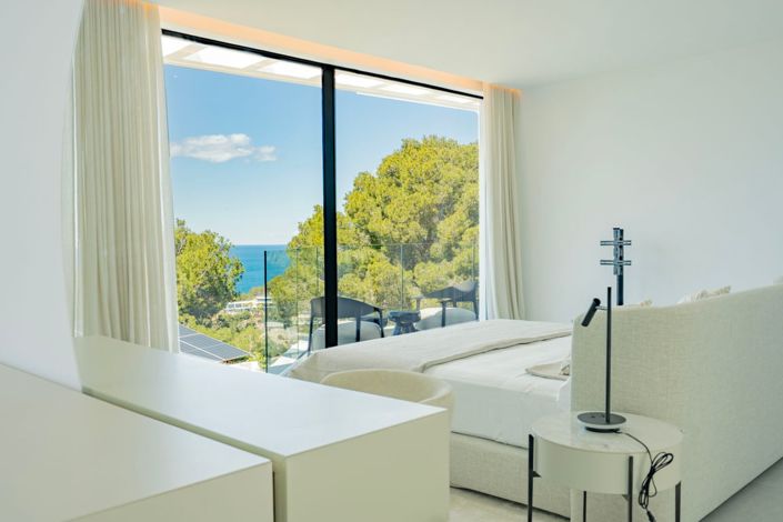 Image No.21-4 Bed Villa for sale