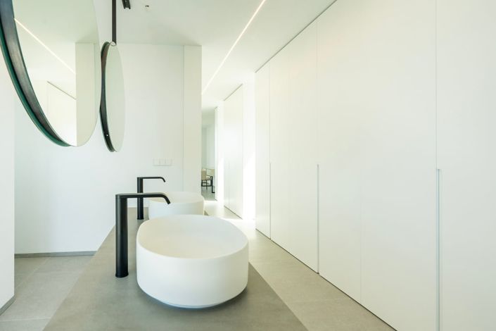 Image No.29-4 Bed Villa for sale