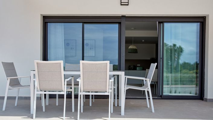 Image No.11-3 Bed Apartment for sale