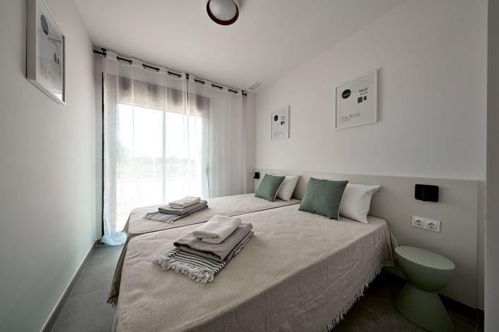 Image No.17-3 Bed Apartment for sale